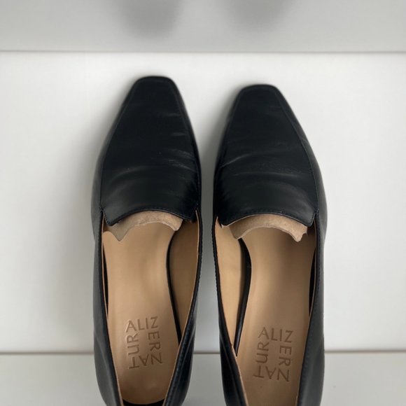 Square Toe Naturalizer "Clea" Black Leather Loafers/Flat - Picture 8 of 12